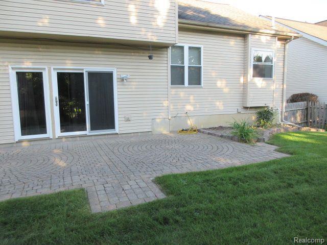 Building Photo - 3061 Talon Cir