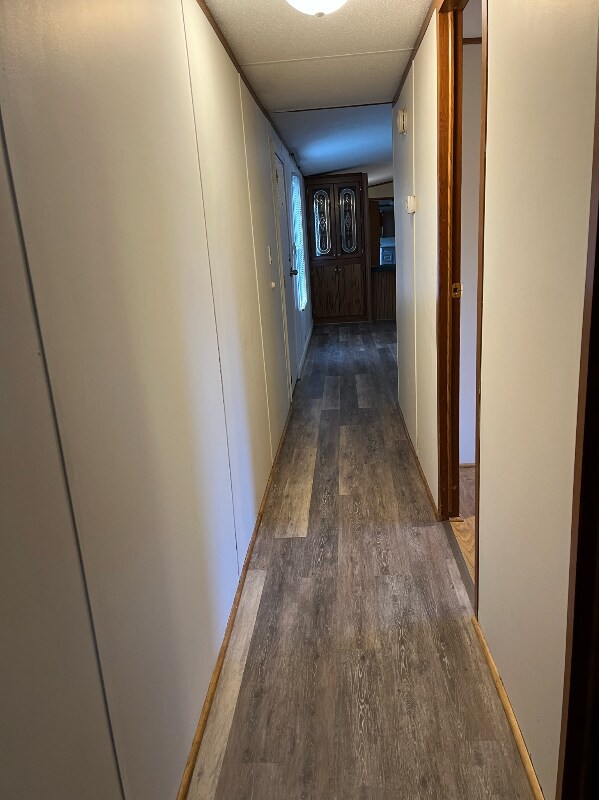 Building Photo - 164 Lynn Dr