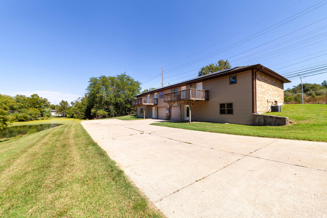 Building Photo - 4303 W Georgetown Dr