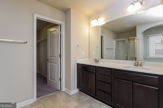 Building Photo - 1209 Creek Crossing Dr