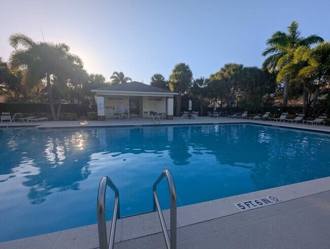 Building Photo - 1944 SE High Springs Dr