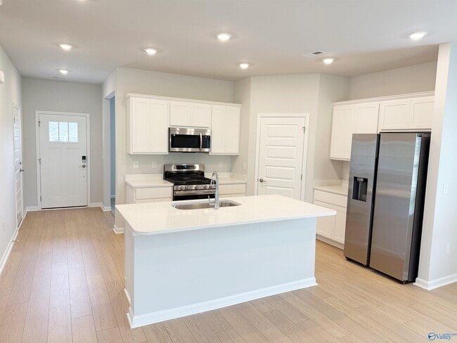 Building Photo - 28529 Whitehall Ln