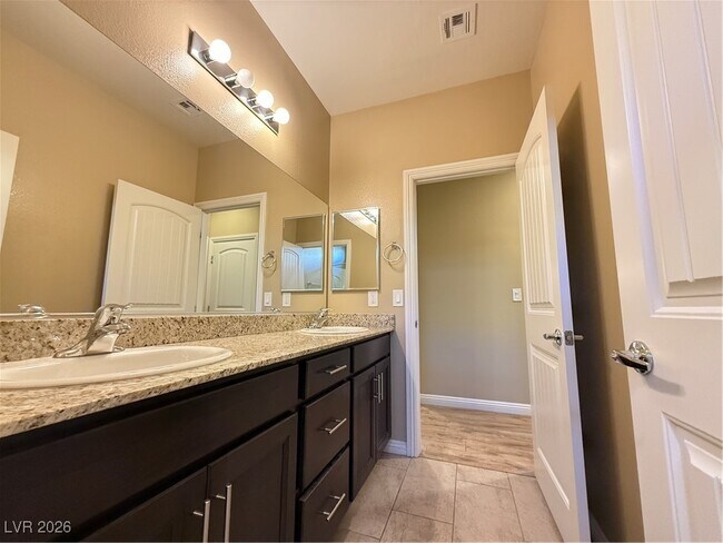 Building Photo - 6166 Allen Cove Ct