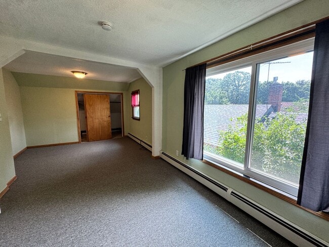 Building Photo - Adorable 1+ Bedroom in Nokomis Available Now!