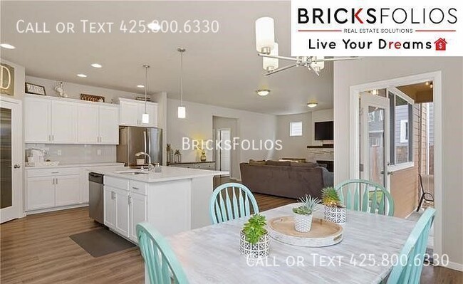 Building Photo - 17611 28th Avenue Ct E