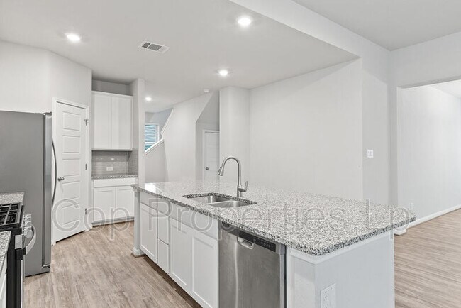 Building Photo - 11627 Troubadour Trl