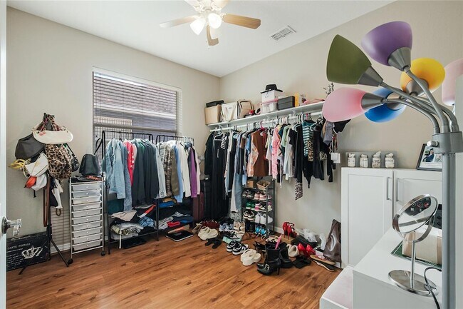 Building Photo - 1006 Costa Mesa Ln