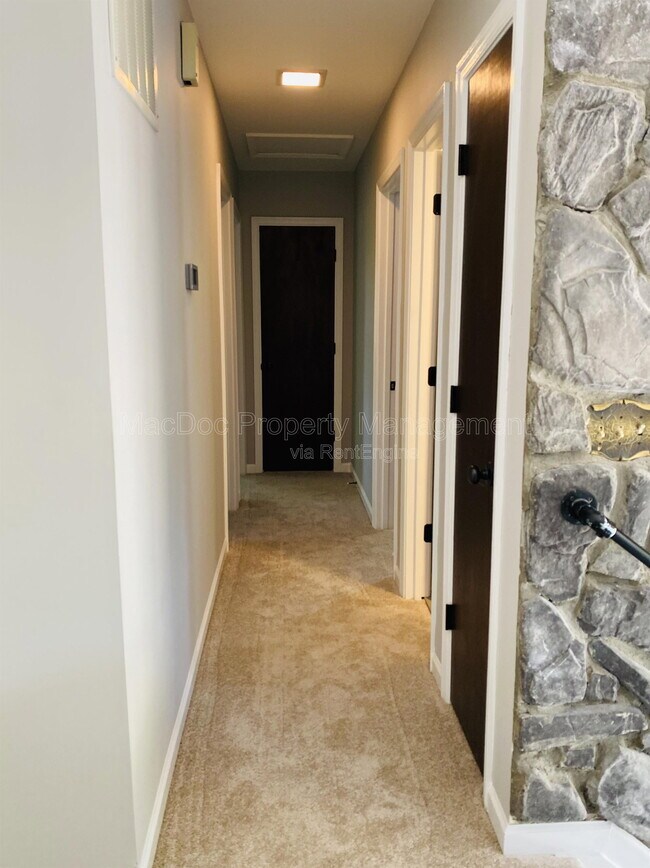 Building Photo - 12202 McClain St