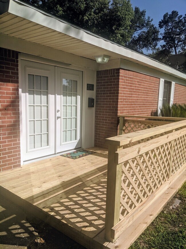 Building Photo - 2311 Ave G