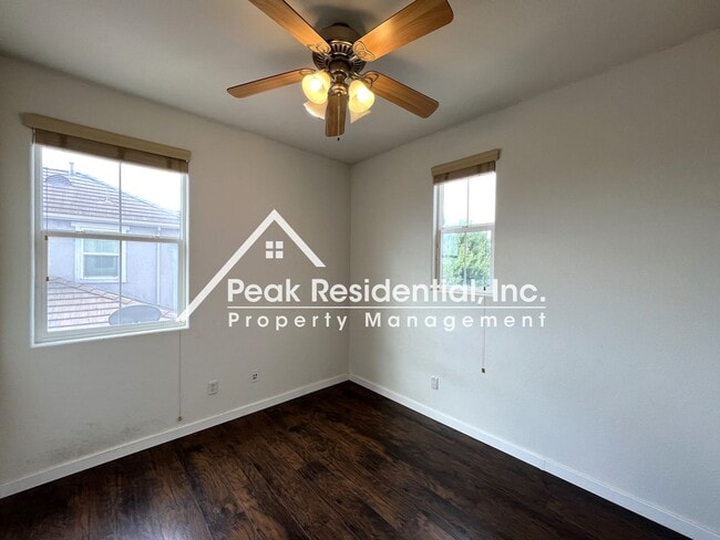 Building Photo - 5772 Amnest Way