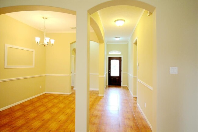 Building Photo - 71 Atascadero Dr