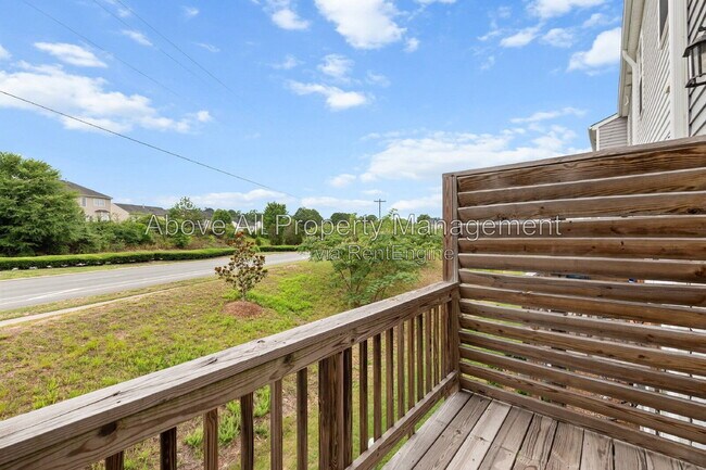 Building Photo - 1035 Shoreside Dr