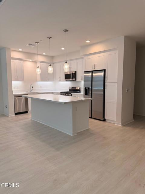 Building Photo - 711 Winchester Dr