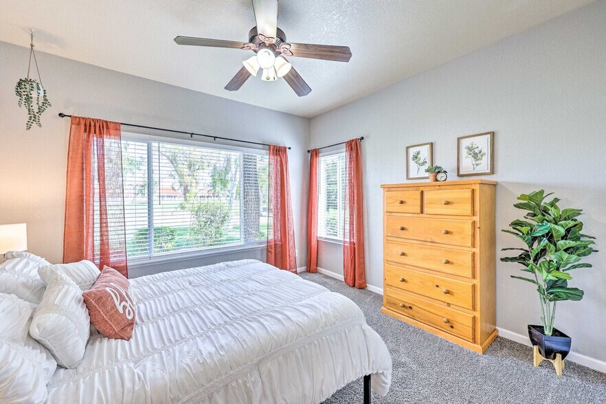 Building Photo - 1601 W Beardsley Rd