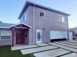 Building Photo - 15853 Leadwell St