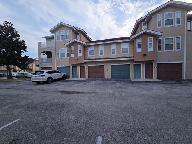Building Photo - 12110 Poppy Field Ln