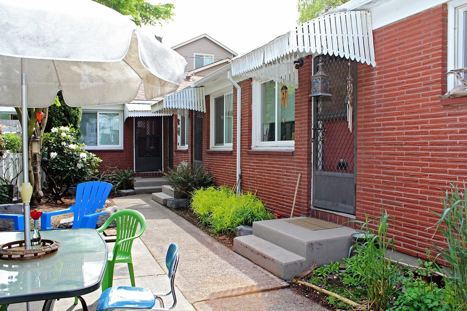 Building Photo - 1902-1910 N Kilpatrick St - Kenton