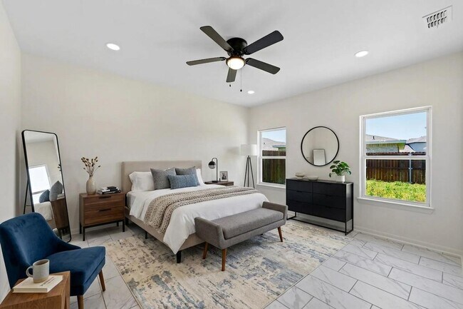 Building Photo - Beautiful Edinburg Home For Rent!!
