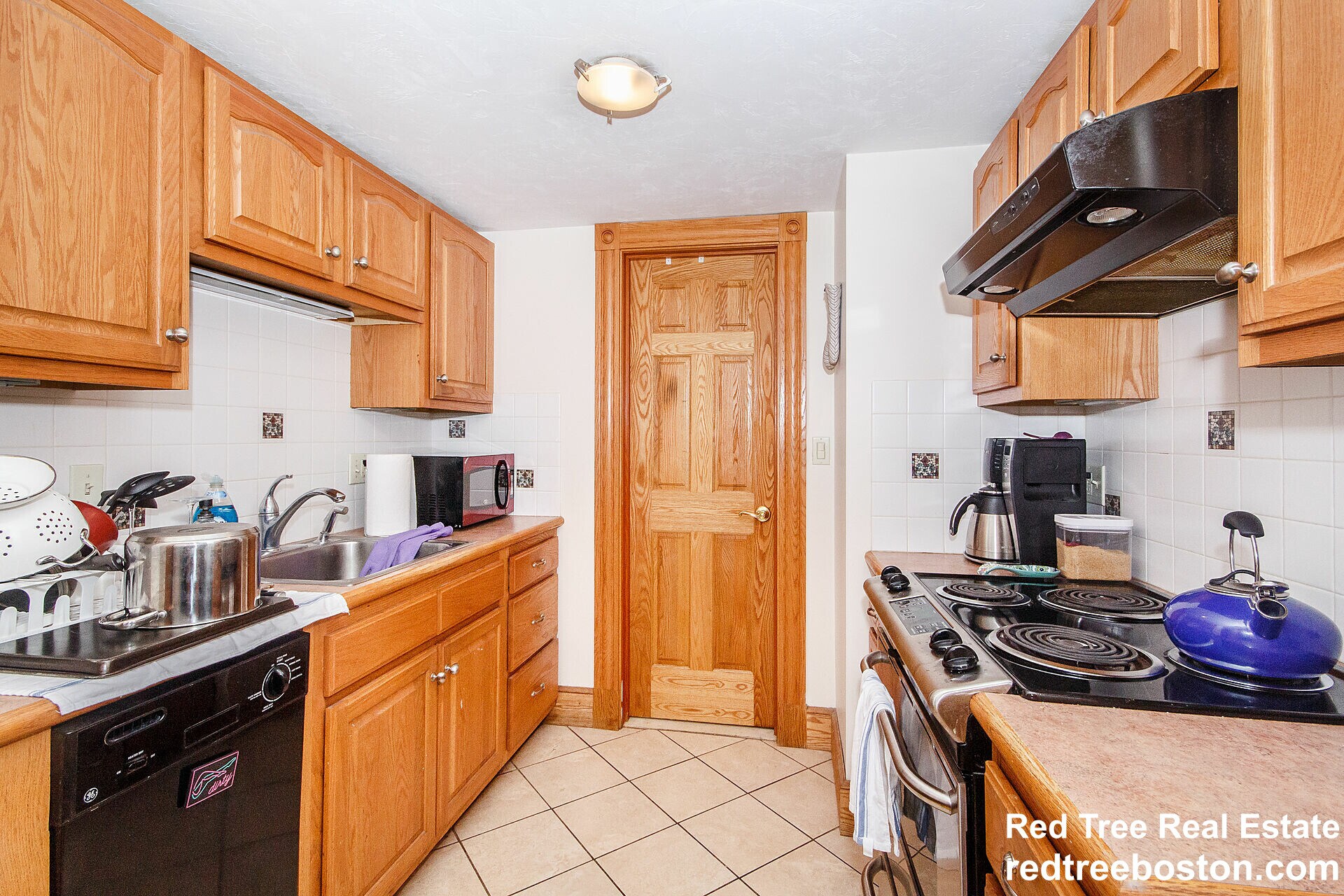 Building Photo - 89 Myrtle St