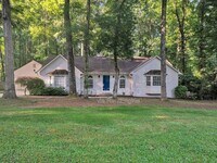 Building Photo - 2557 Ashley Cir