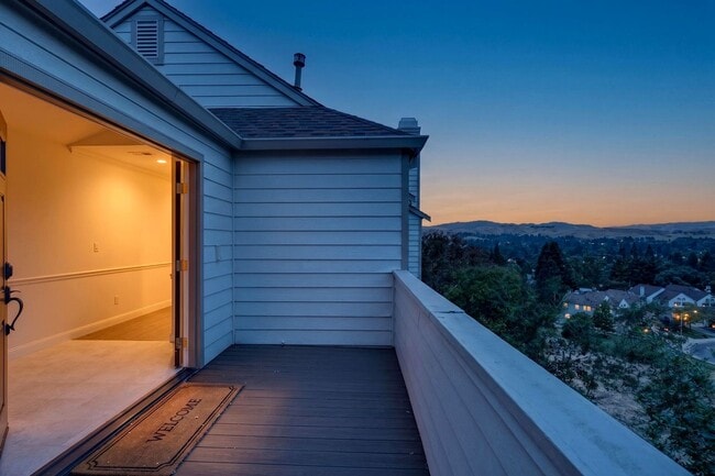 Building Photo - Mt. Diablo View Home in Danville Ranch | 4BR + Bonus Room | Top-Rated Schools