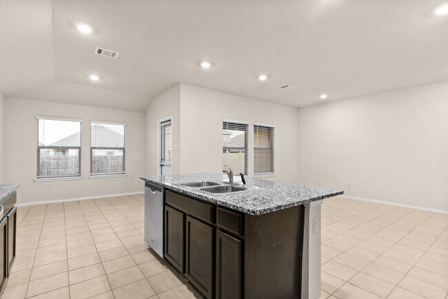Building Photo - 9506 Murandy Dr