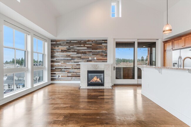 Building Photo - SECR - 470 Second Street (Residential)