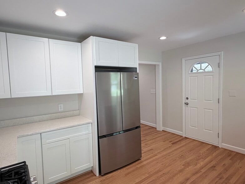 Building Photo - 3 Woodward Way