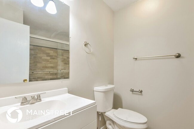 Building Photo - 513 Woodlyn Crossing