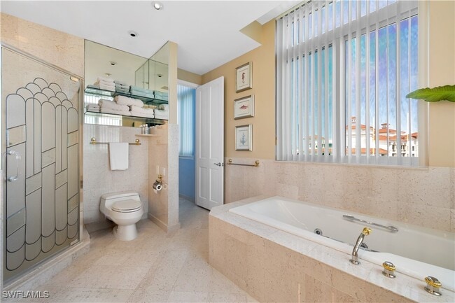 Building Photo - 7515 Pelican Bay Blvd