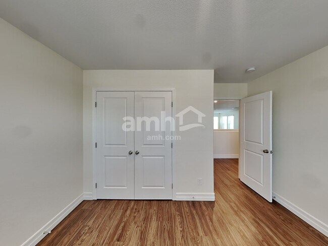 Building Photo - 960 Nero Ave