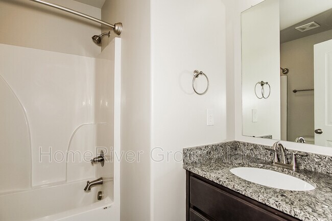 Building Photo - 118 Wyatt Cir