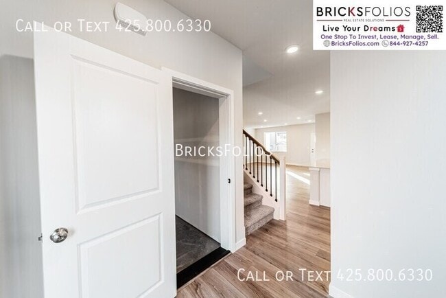 Building Photo - Exact home you need in Marysville!