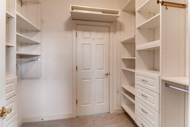 Building Photo - 1290 Harbor Island Walk
