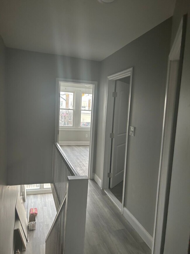 Building Photo - Beautiful  3Br 2Bat house for rent