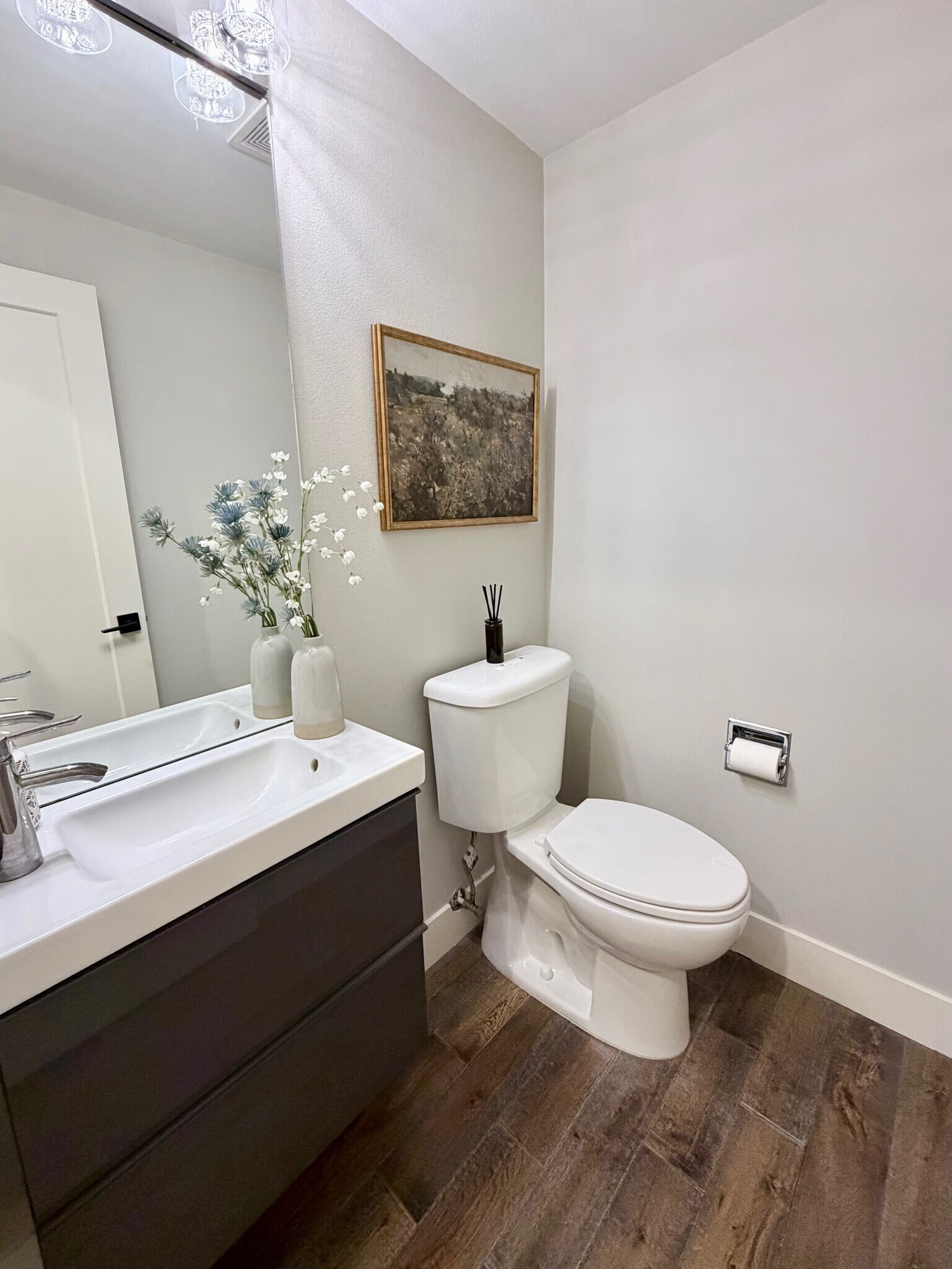 Main Level Half Bath - 11855 NE 162nd Ln