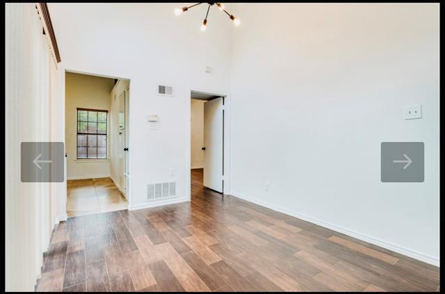 Building Photo - 625 Fiesta Cir