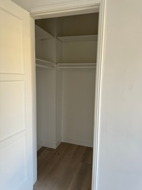 Building Photo - 3740 S Bentley Ave