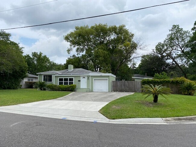 Primary Photo - 5263 Vassar Rd