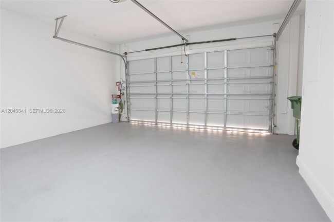 Building Photo - 12453 NW 17th Manor
