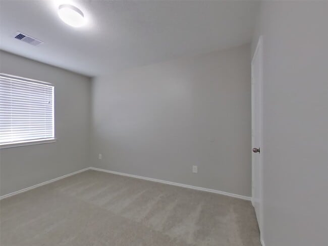 Building Photo - 7215 Lazy Summer Ct