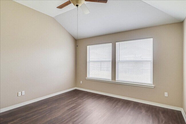 Building Photo - 2317 Tropical Wind Dr