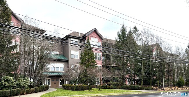 Building Photo - 100 Richards Ave