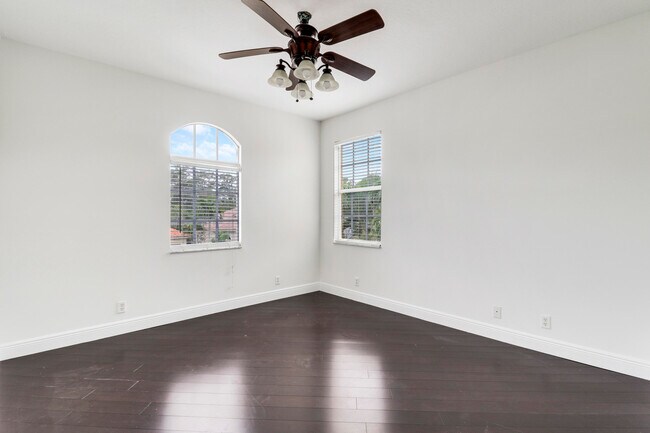 Building Photo - 5029 Forest Dale Dr