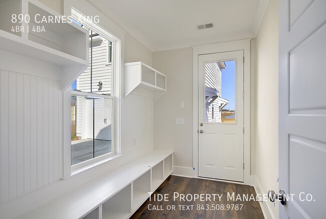 Building Photo - 890 Carnes Crossing