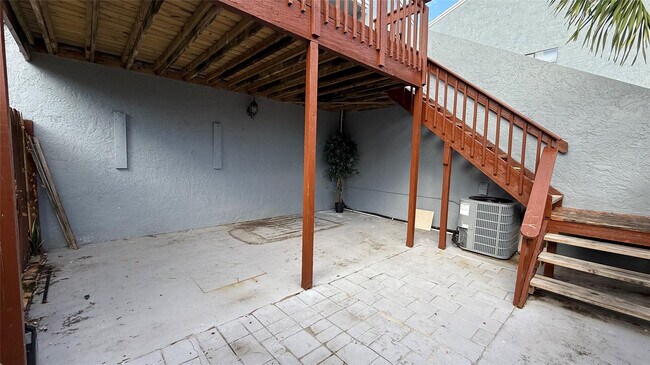 Building Photo - 10 N Crossings Cir