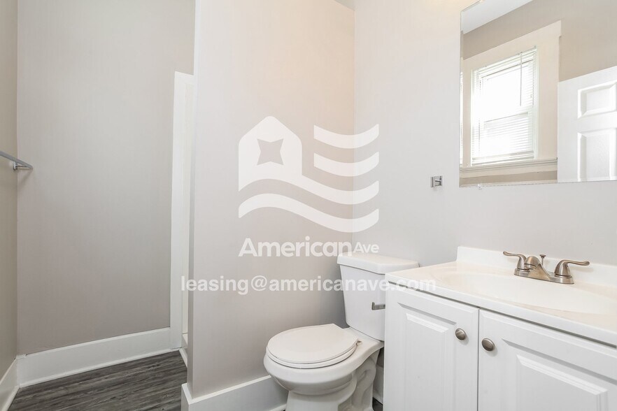Building Photo - 509 Hodge St