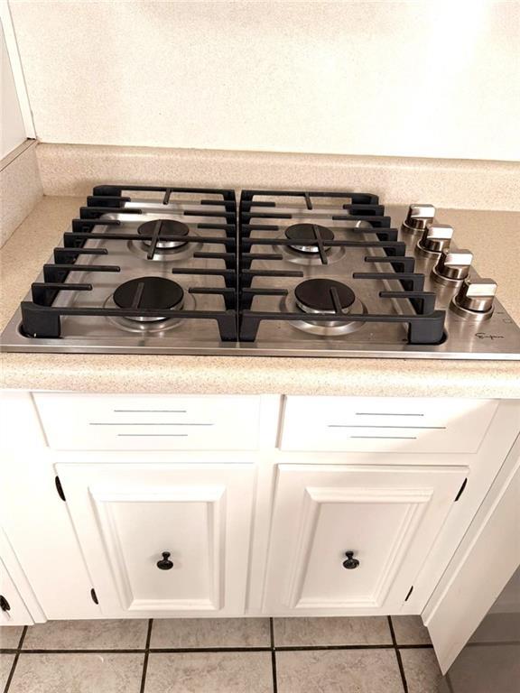 Building Photo - 4359 Parkview Dr