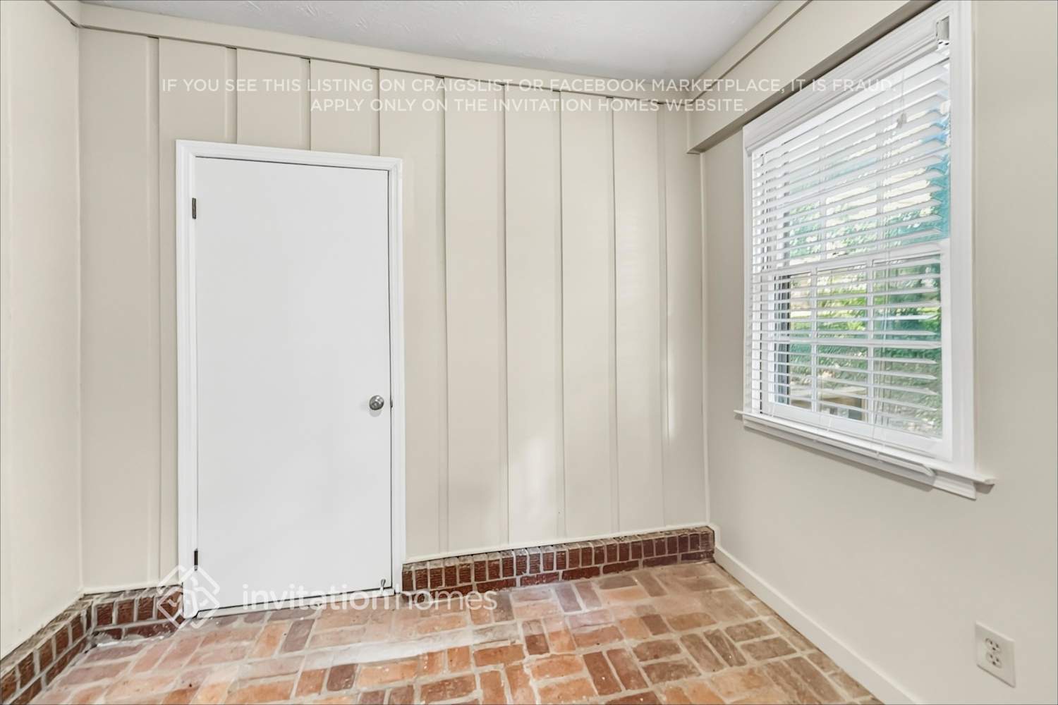 Building Photo - 3158 Larkspur Cir SW