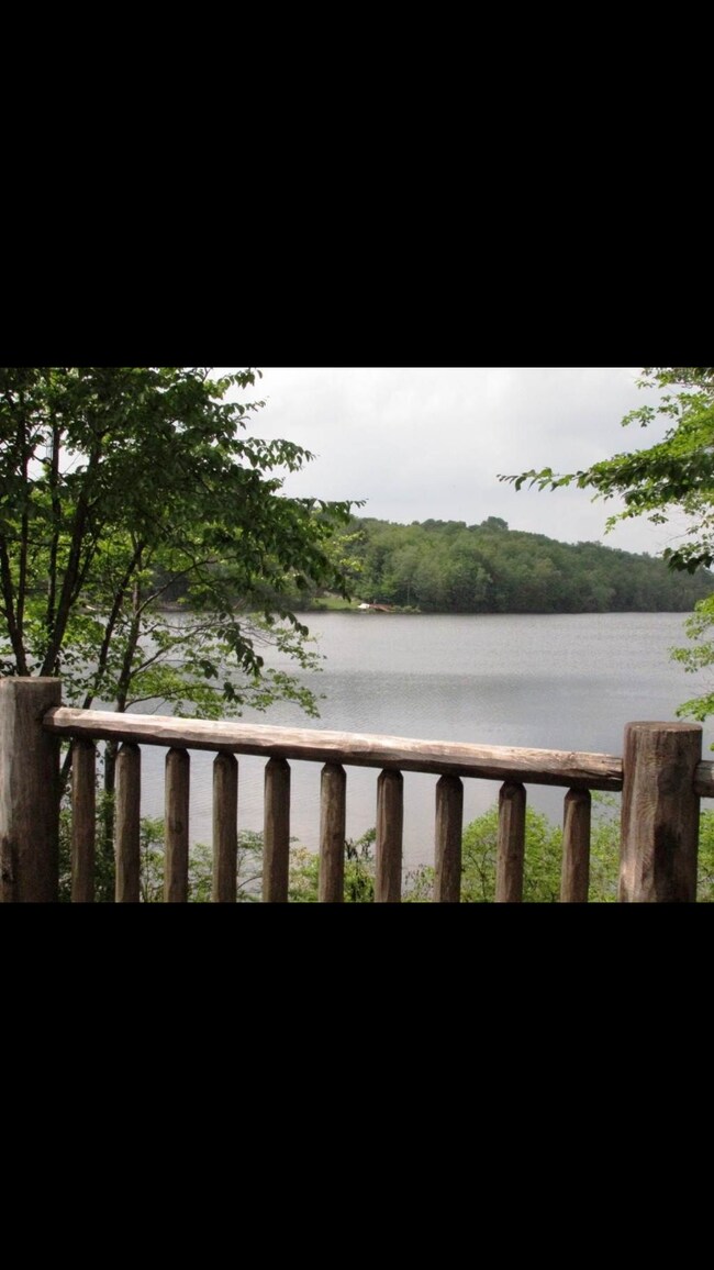 Building Photo - 1415 Briscoe Rd